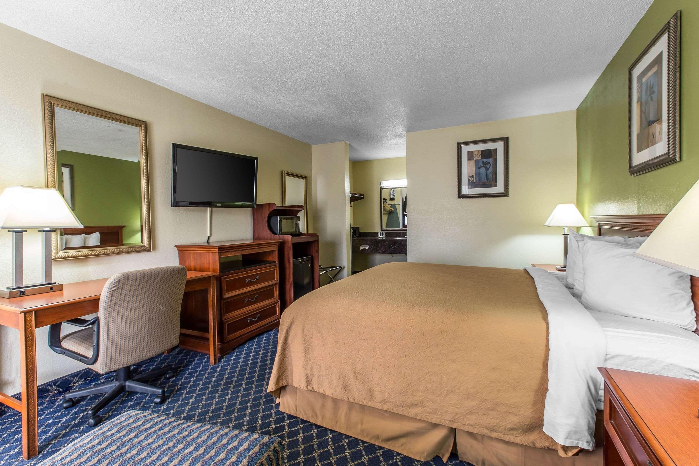 Quality Inn Midtown Савана Екстериор снимка
