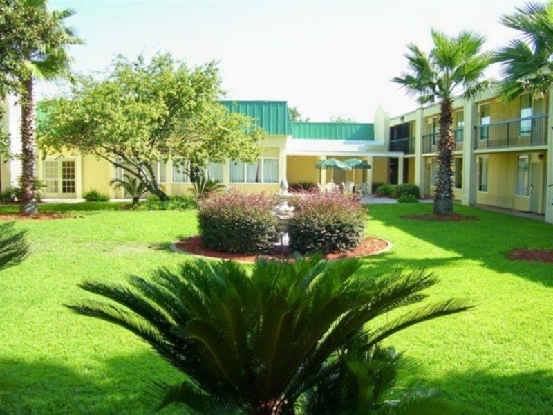 Quality Inn Midtown Савана Екстериор снимка