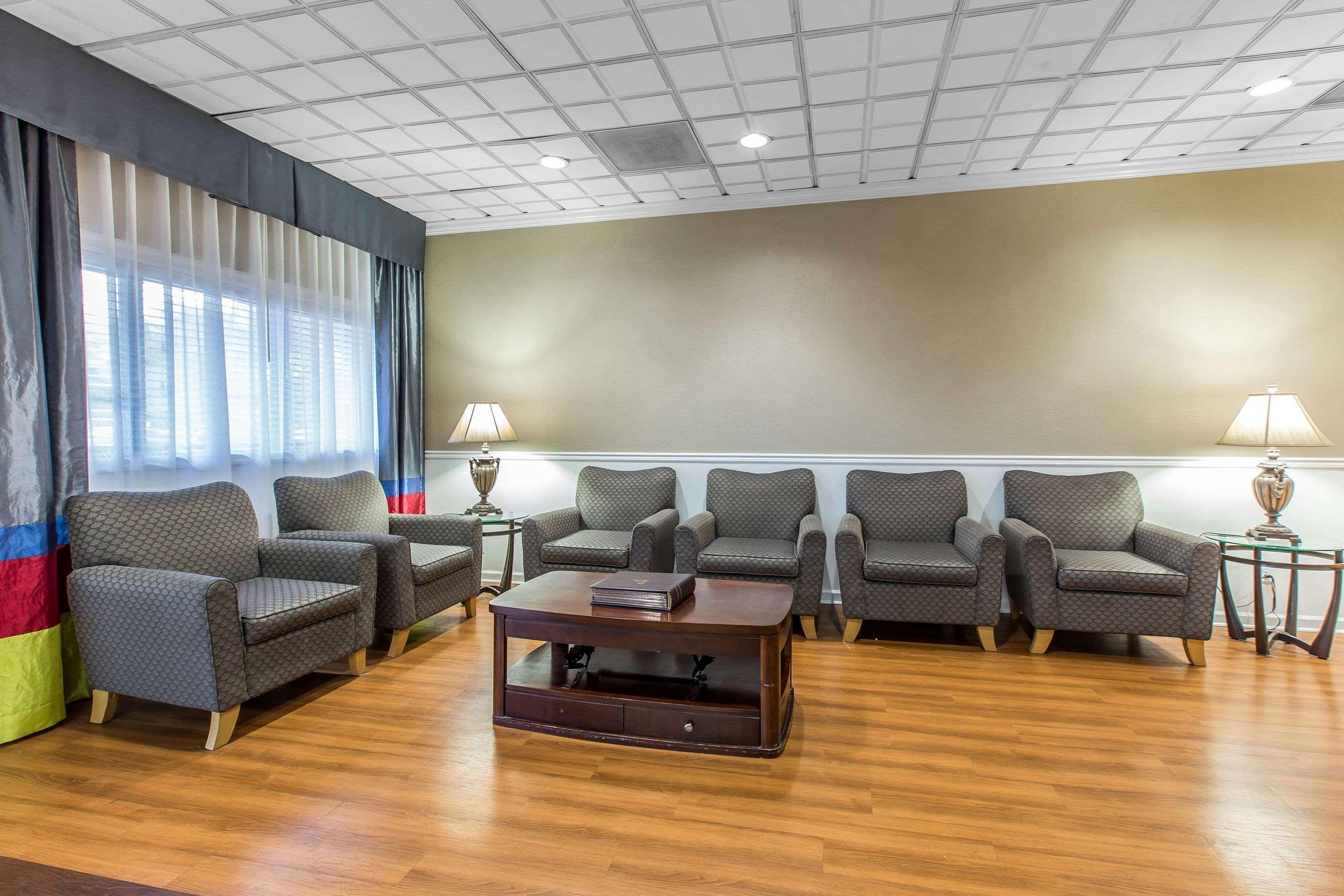 Quality Inn Midtown Савана Екстериор снимка