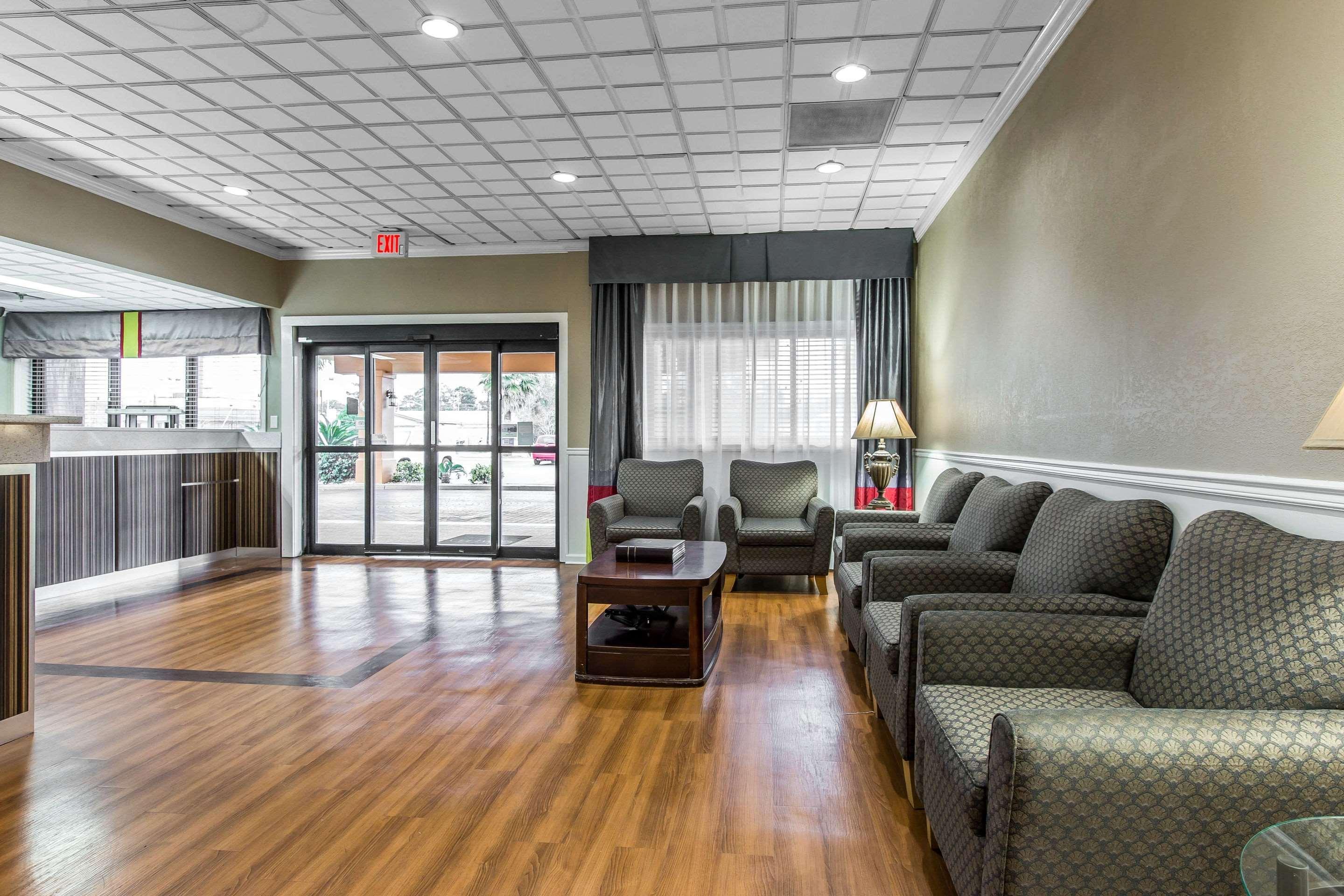 Quality Inn Midtown Савана Екстериор снимка