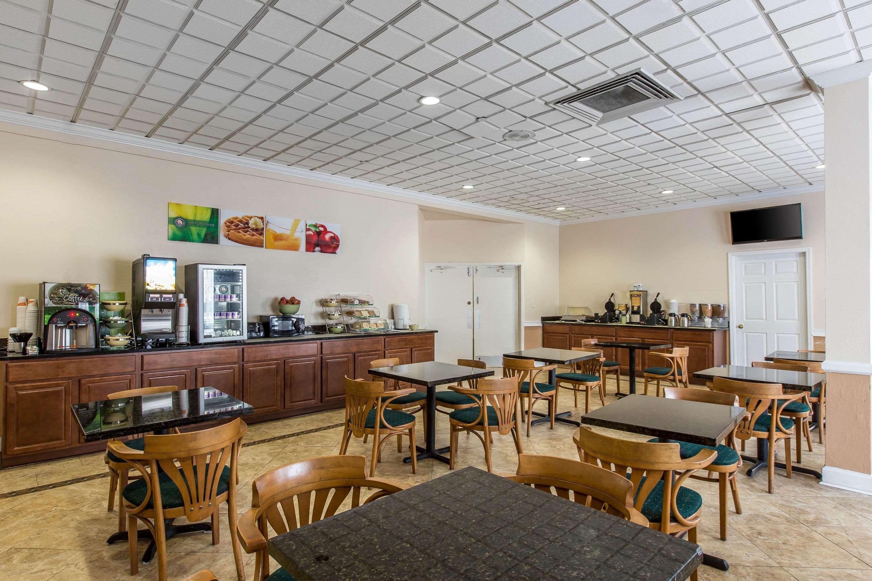 Quality Inn Midtown Савана Екстериор снимка