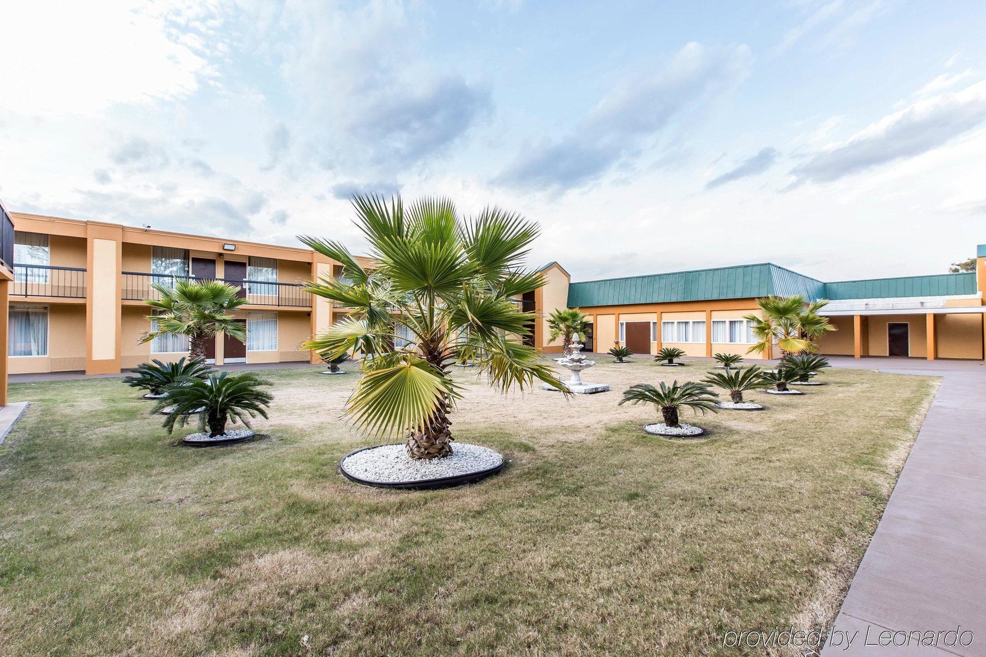 Quality Inn Midtown Савана Екстериор снимка