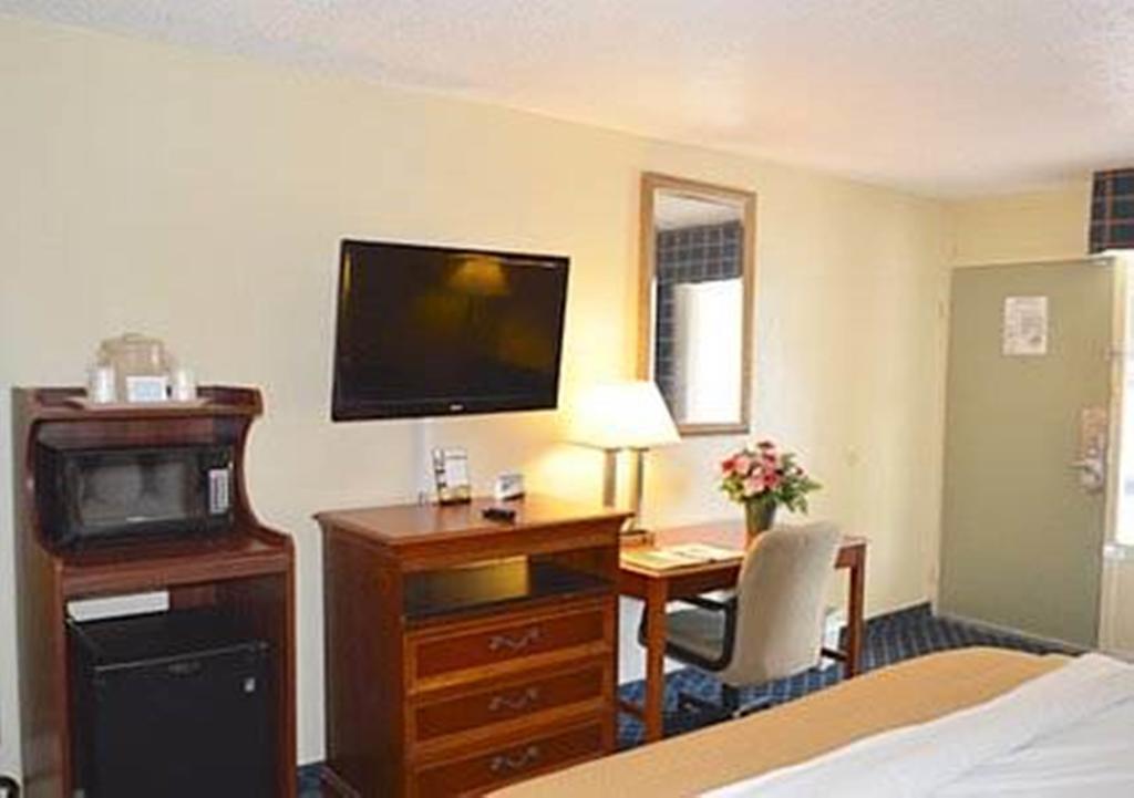 Quality Inn Midtown Савана Екстериор снимка
