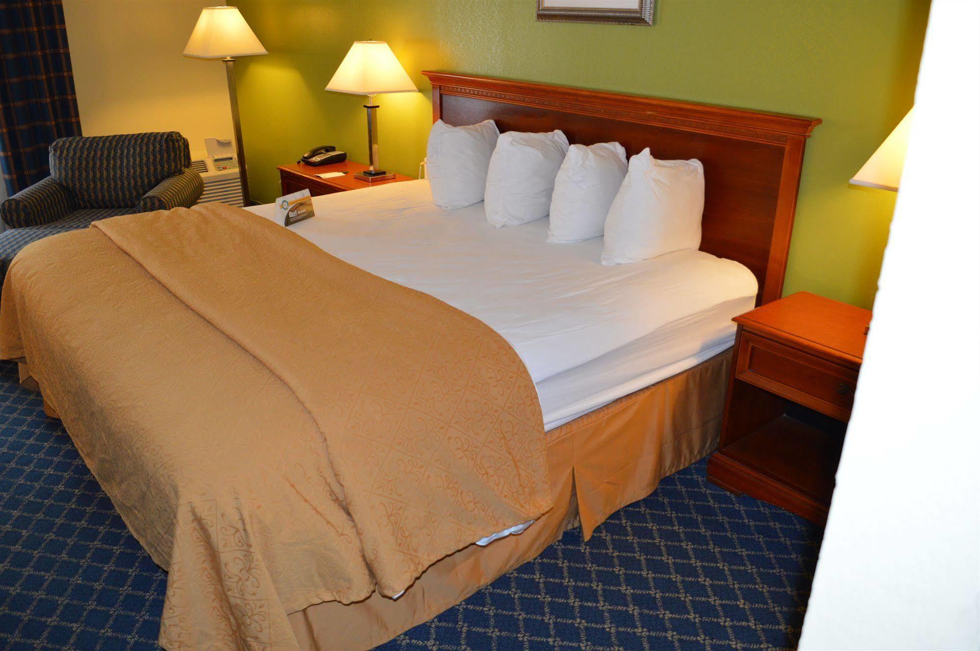 Quality Inn Midtown Савана Екстериор снимка